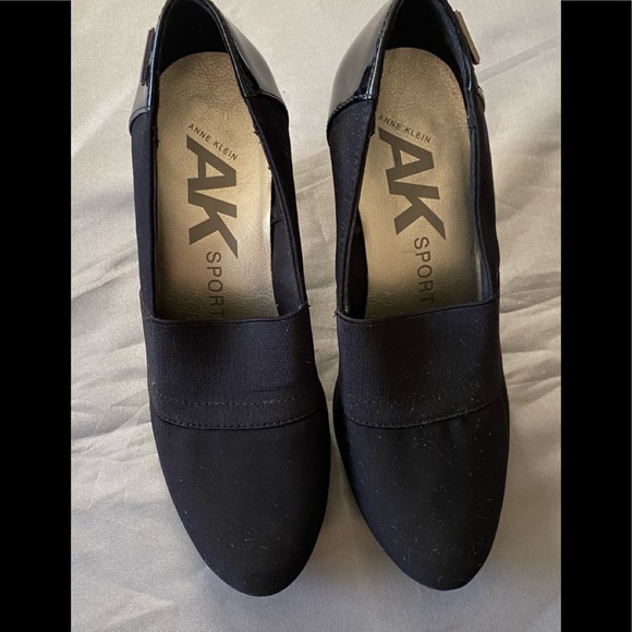 Anne Klein wedge - Picture 3 of 8